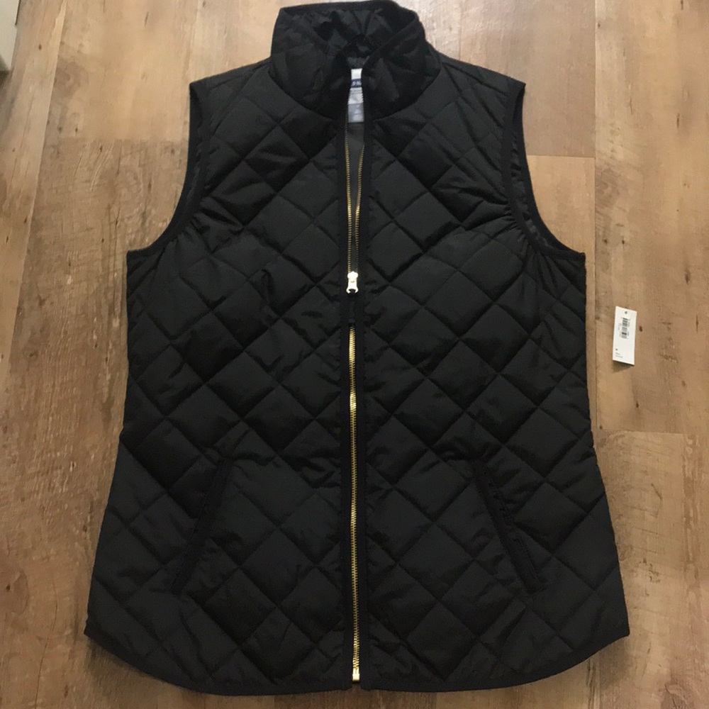 Light weight black vest